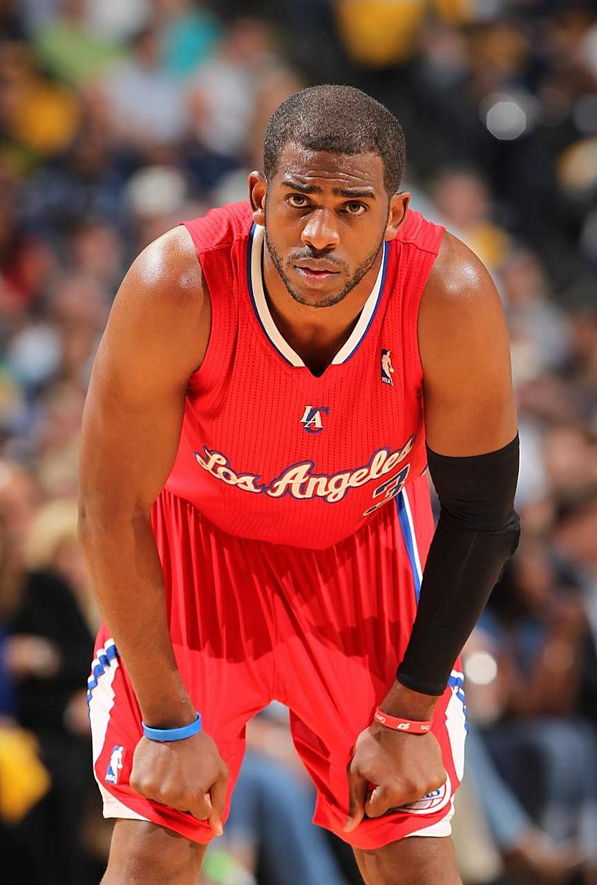 的竞争中脱 的竞争中脱