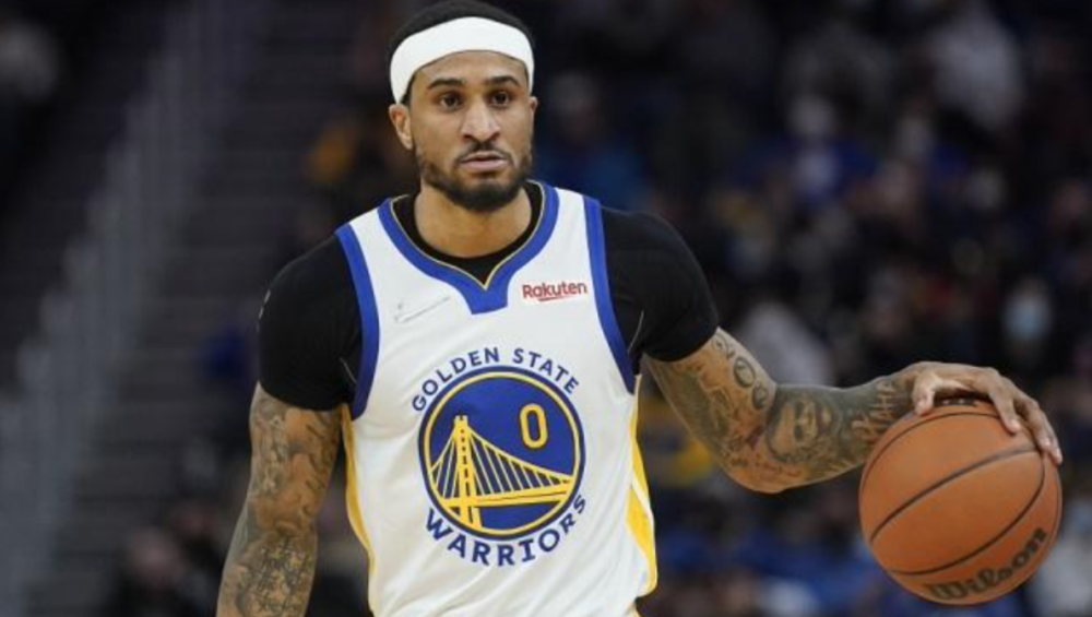 赛场奠定基 赛场奠定基