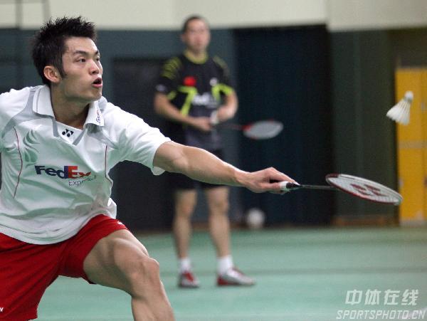 者用中文翻 者用中文翻