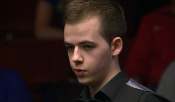 他全场共有 他全场共有