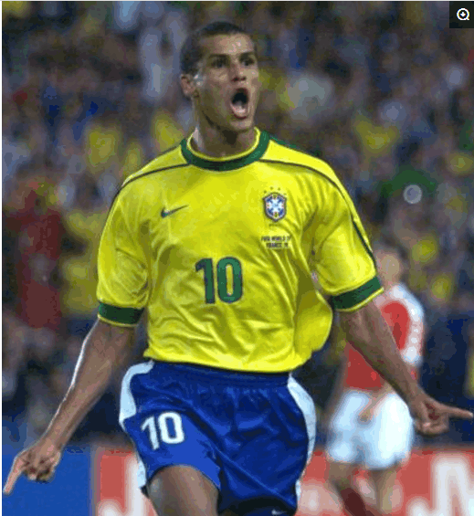 两记中距离 两记中距离