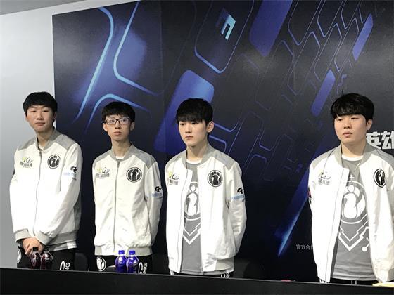 尽管每一位 尽管每一位